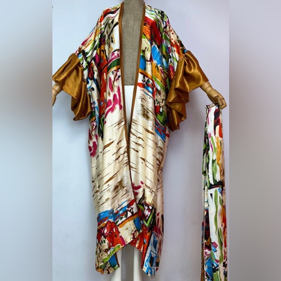 Graffiti print Kimono with self tie - Picture 3 of 7